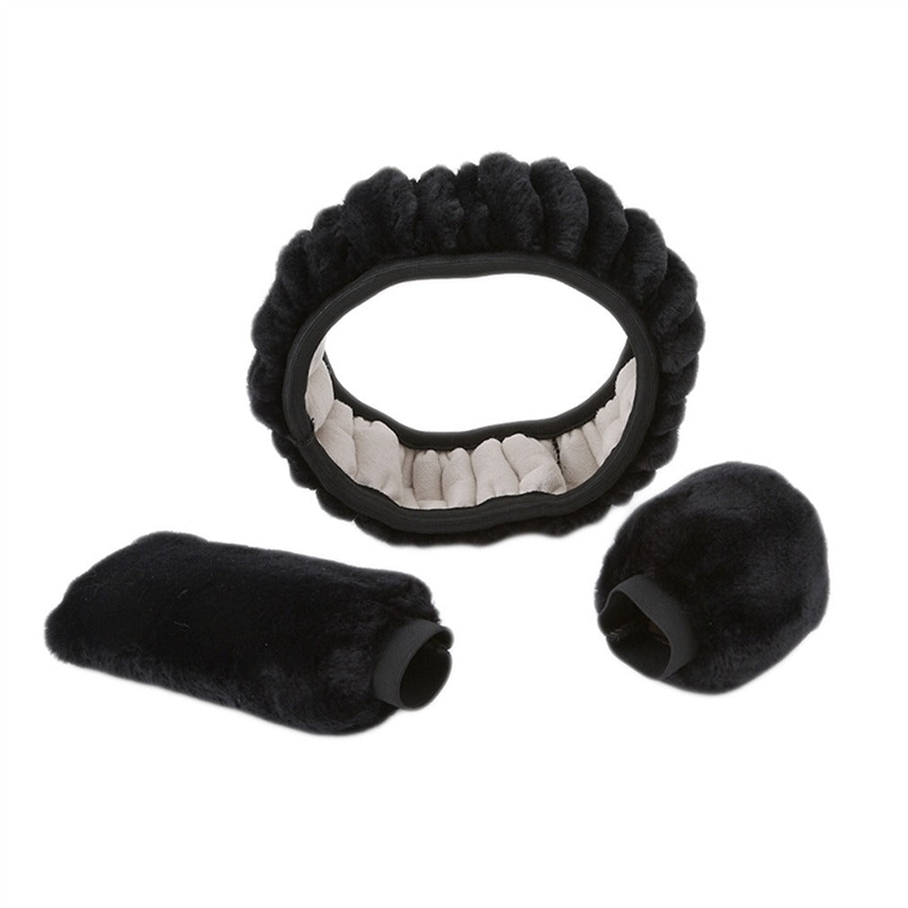 Plush Car Steering Wheel Cover – Soft & Stylish