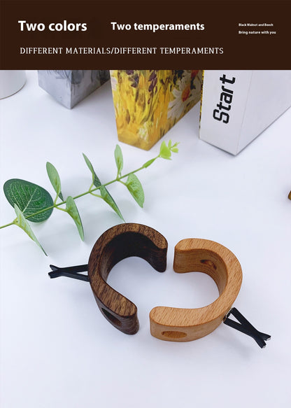 C-Shaped Car Flower Holder